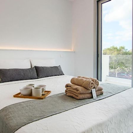 Phaedrus Living - Seaside Executive Flat Harbour 208 Lägenhet Paphos Exteriör bild