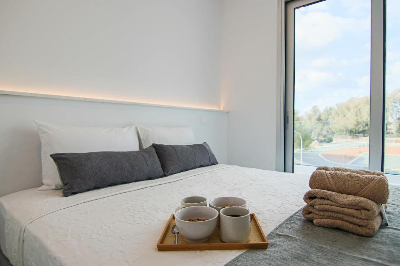 Phaedrus Living - Seaside Executive Flat Harbour 208 Lägenhet Paphos Exteriör bild